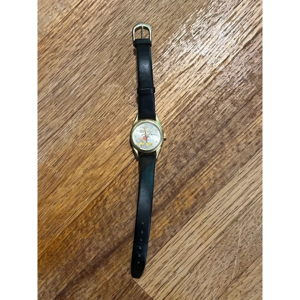 Vintage Disney Mickey Mouse Watch Gold Tone Case Black Leather Strap MU0959